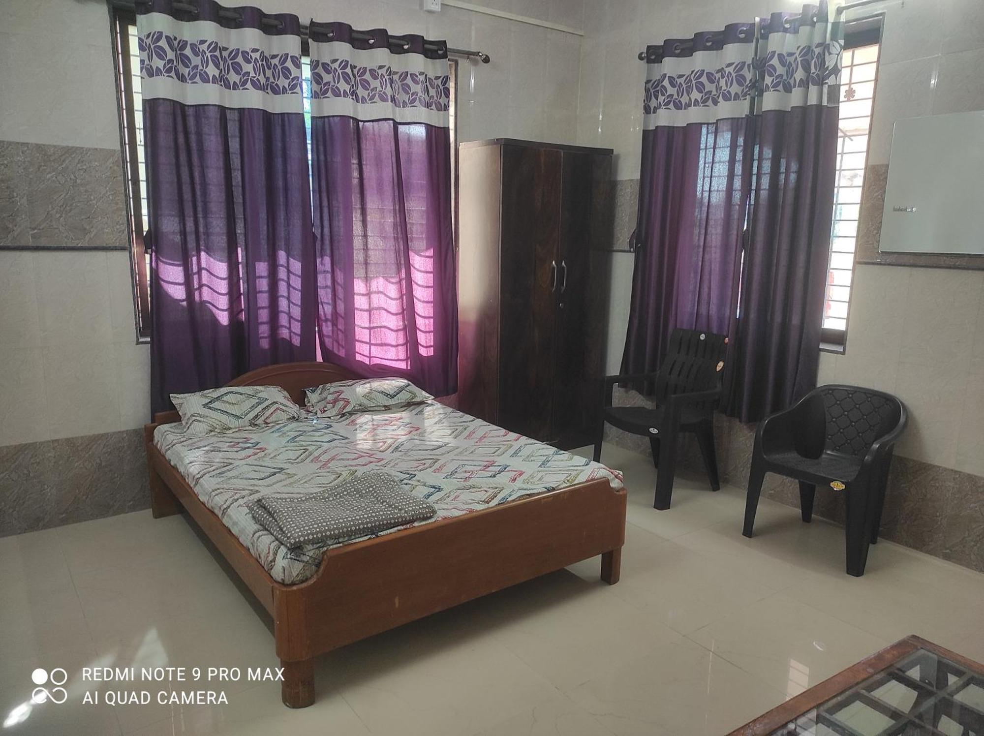 Swanand Homestay